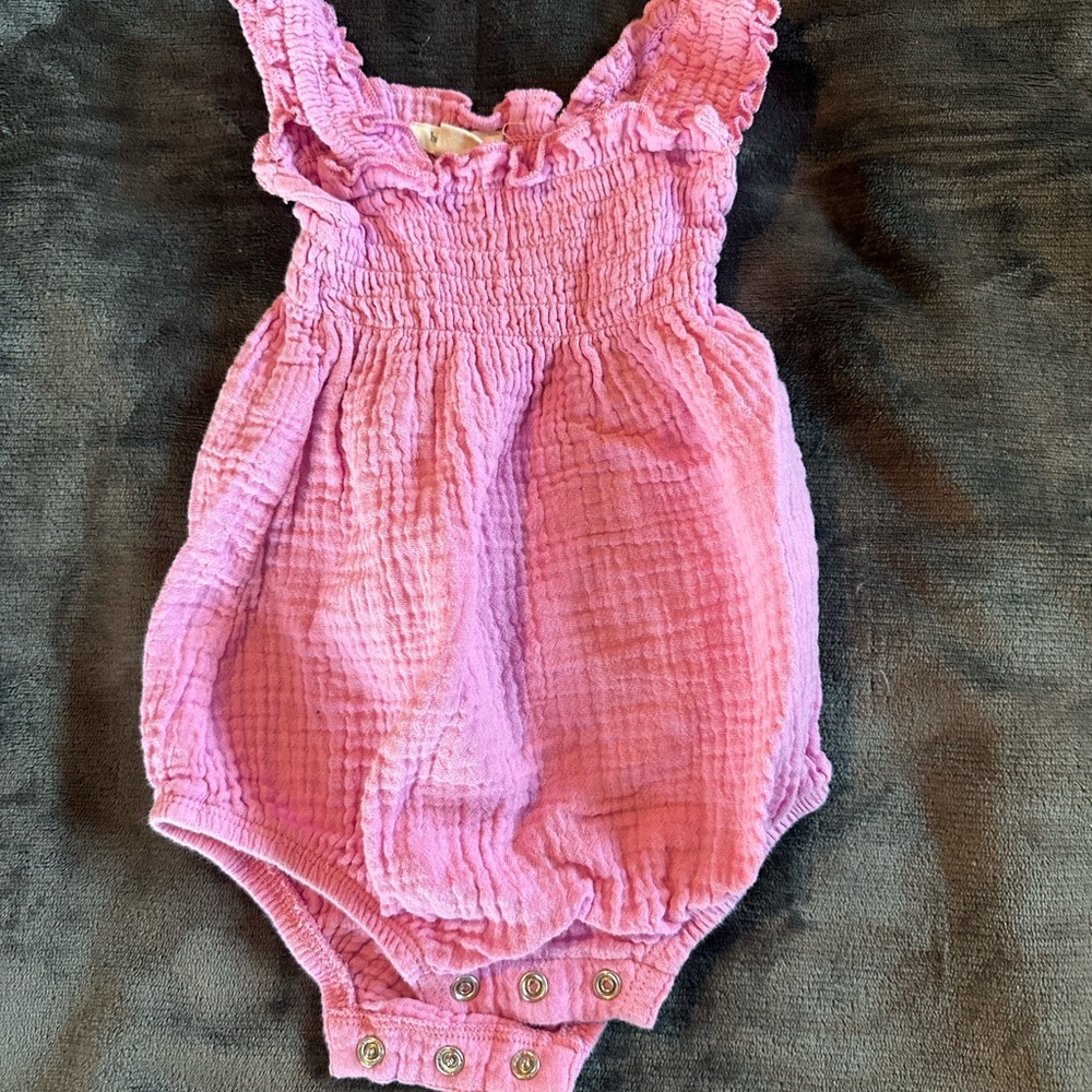 Burt's Bees Pink Romper 3-6 mos